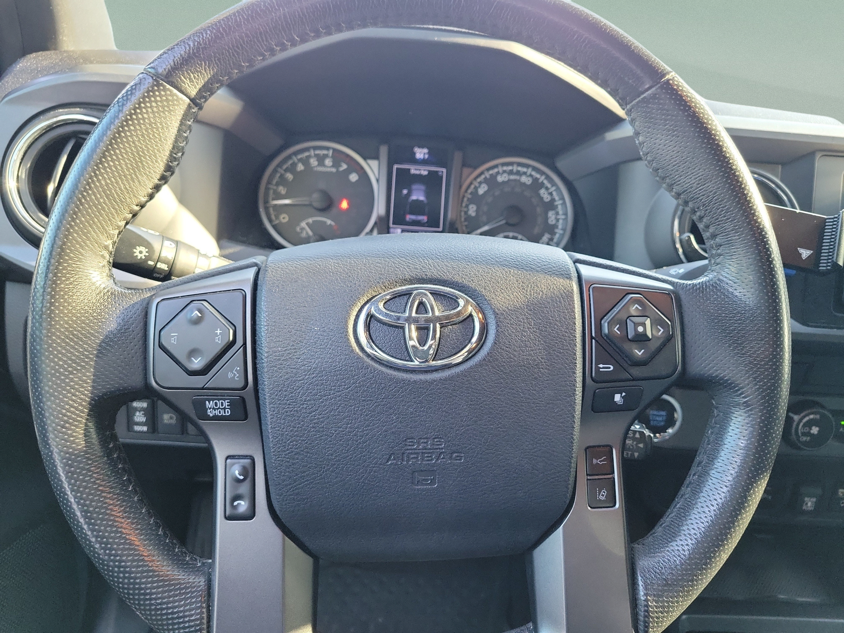 Used 2019 Toyota Tacoma TRD Off-Road w/ Technology Package RWD image 16