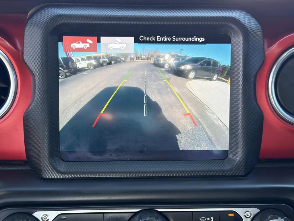 Used 2018 Jeep Wrangler Unlimited Rubicon image 30