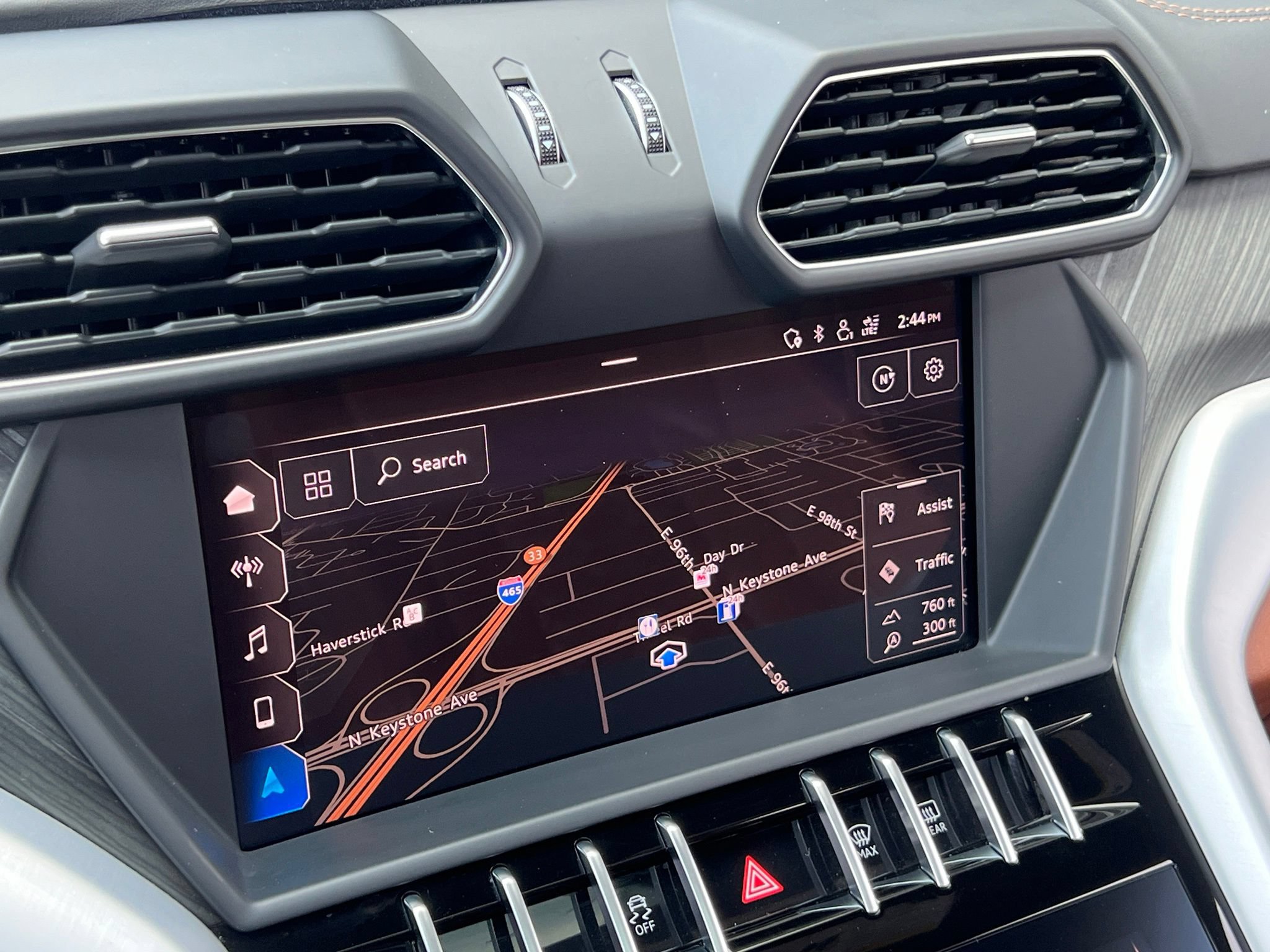Used 2019 Lamborghini Urus AWD/4WD image 29