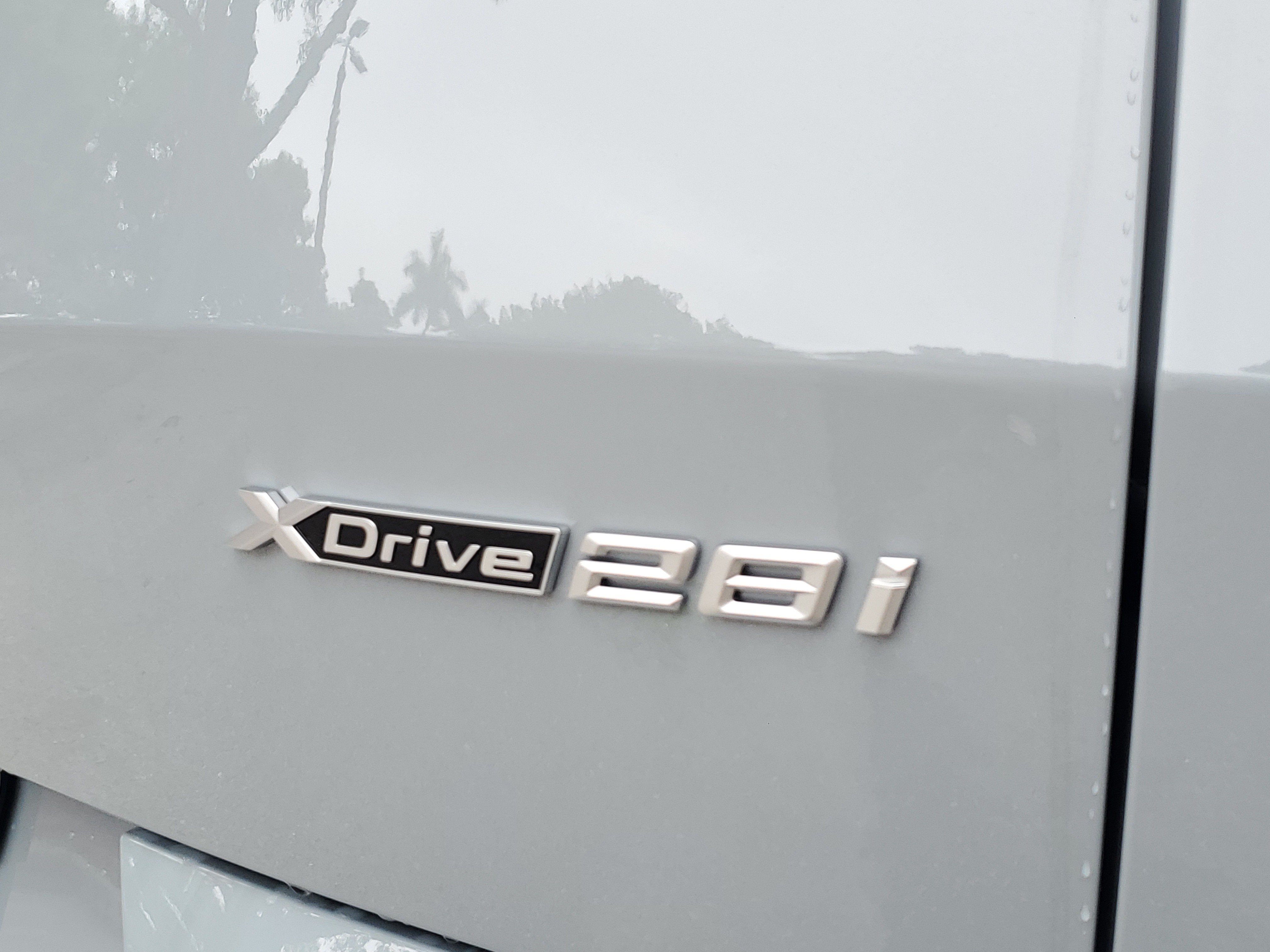 New 2026 BMW X2 xDrive28i w/ M Sport Package AWD/4WD image 6