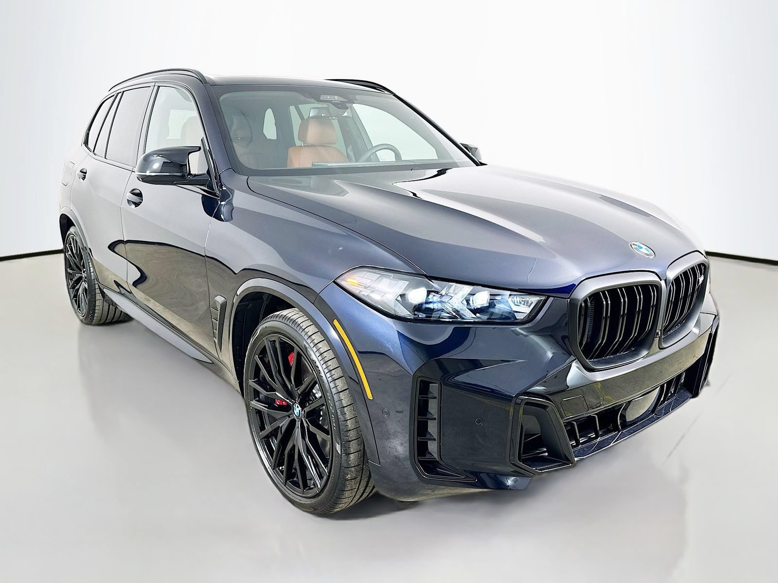 New 2026 BMW X5 M60i AWD/4WD image 3