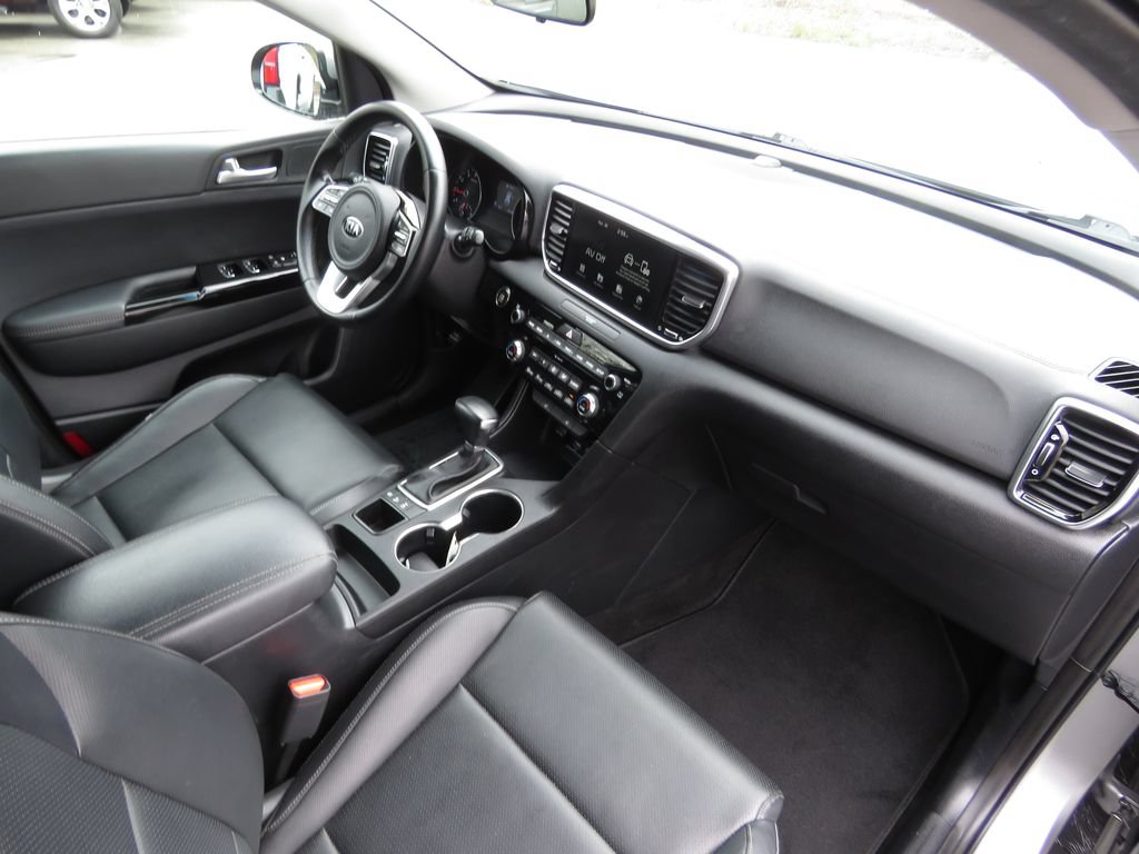 Used 2021 Kia Sportage EX AWD/4WD image 14