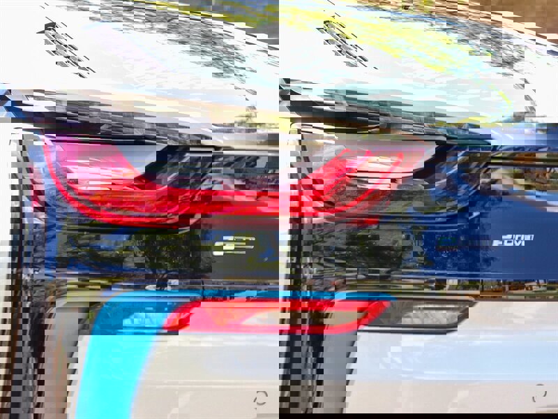 Used 2017 BMW i8 image 15