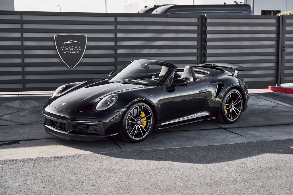 Used 2022 Porsche 911 Turbo S image 5