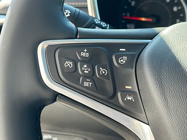 Used 2023 Chevrolet Equinox Premier AWD/4WD image 35