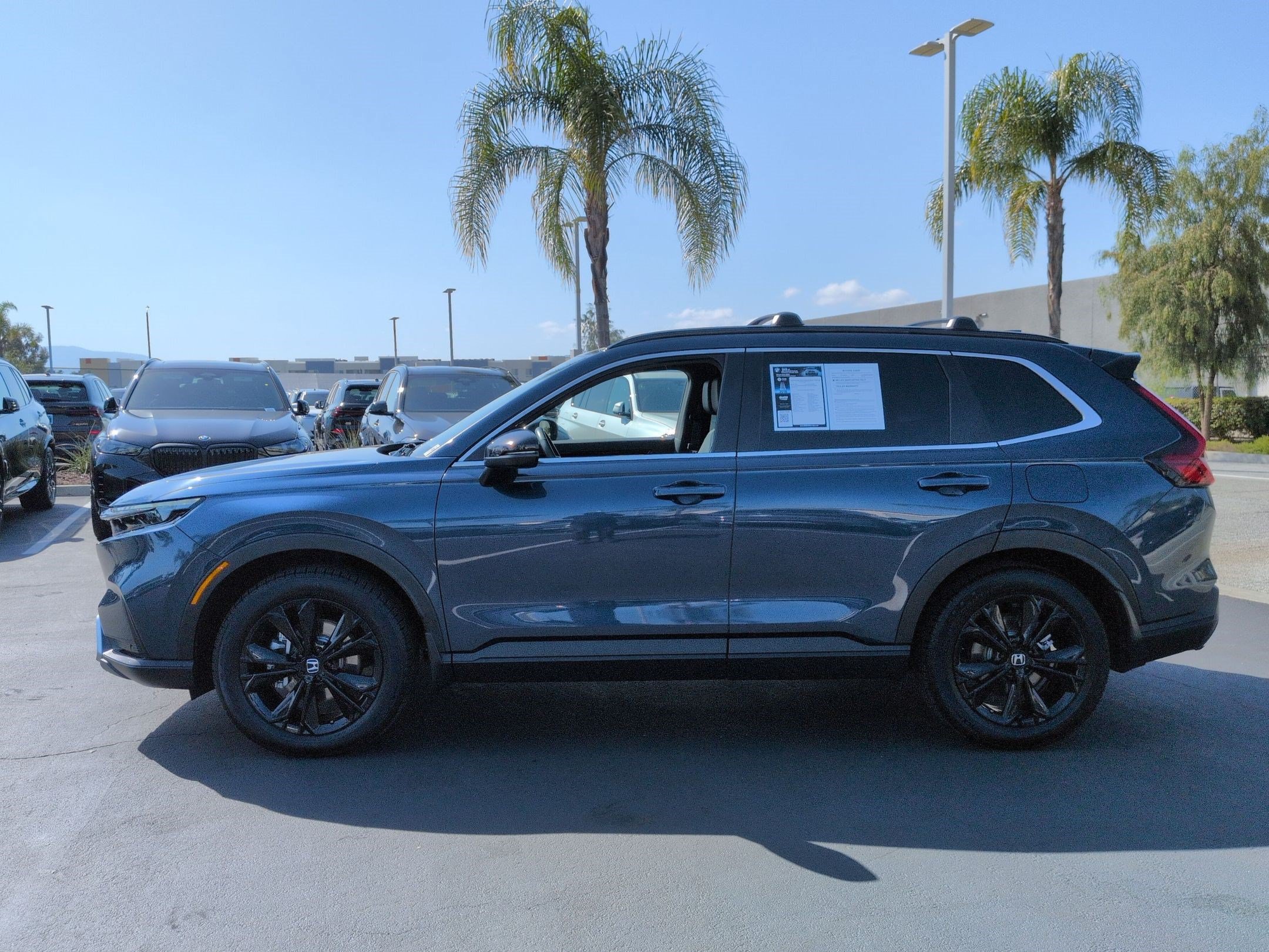 Used 2024 Honda CR-V Sport Touring image 7