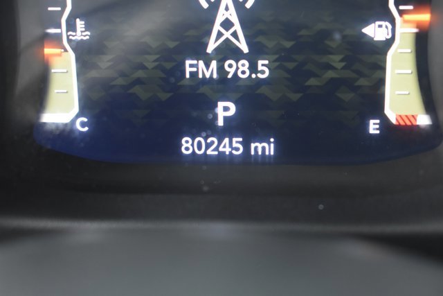 Used 2018 Jeep Wrangler Unlimited Sahara image 23