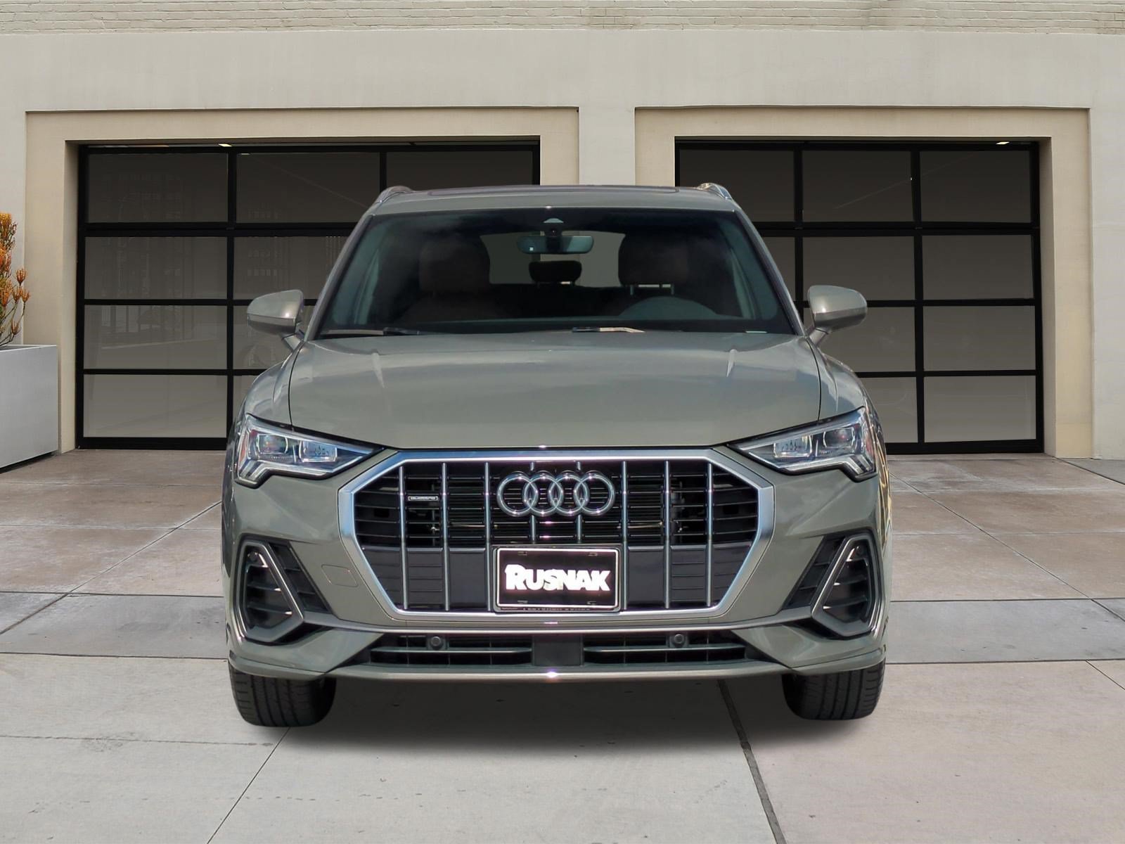 Used 2024 Audi Q3 2.0T Premium AWD/4WD image 6