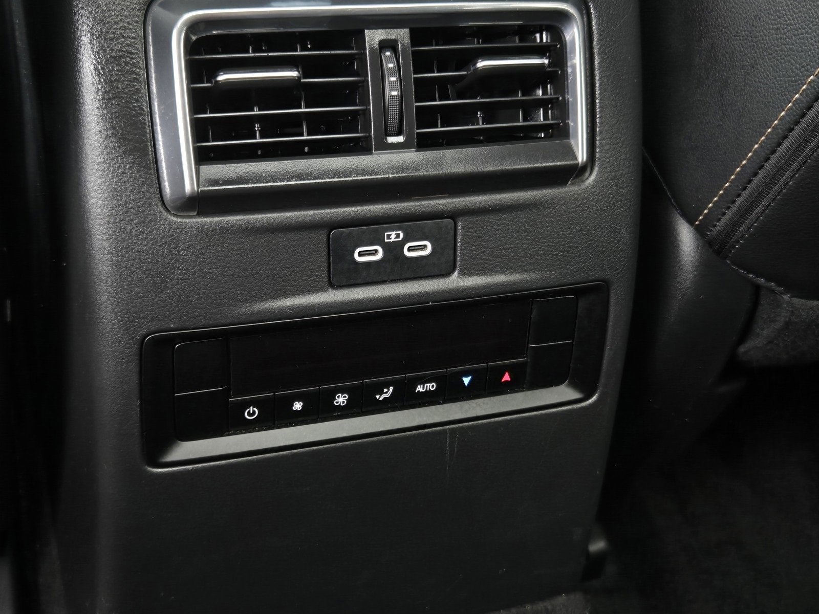 Used 2024 MAZDA CX-90 3.3 Turbo S image 15