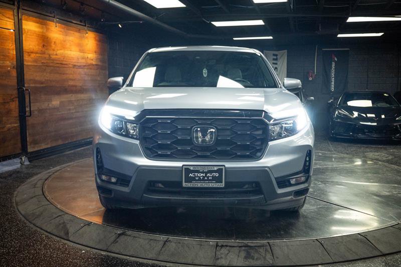 Used 2023 Honda Passport EX-L image 4