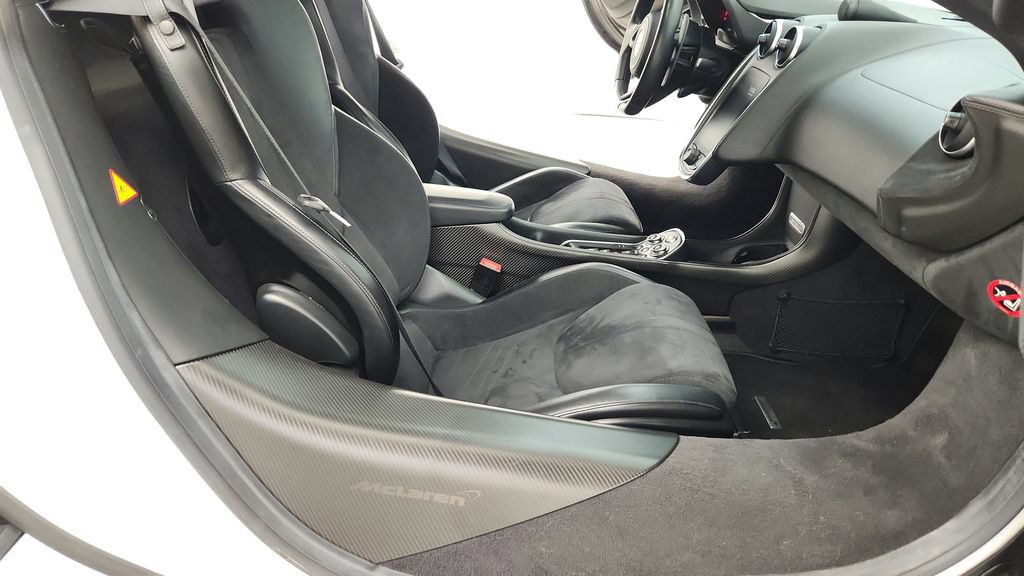 Used 2019 McLaren 600LT RWD image 42