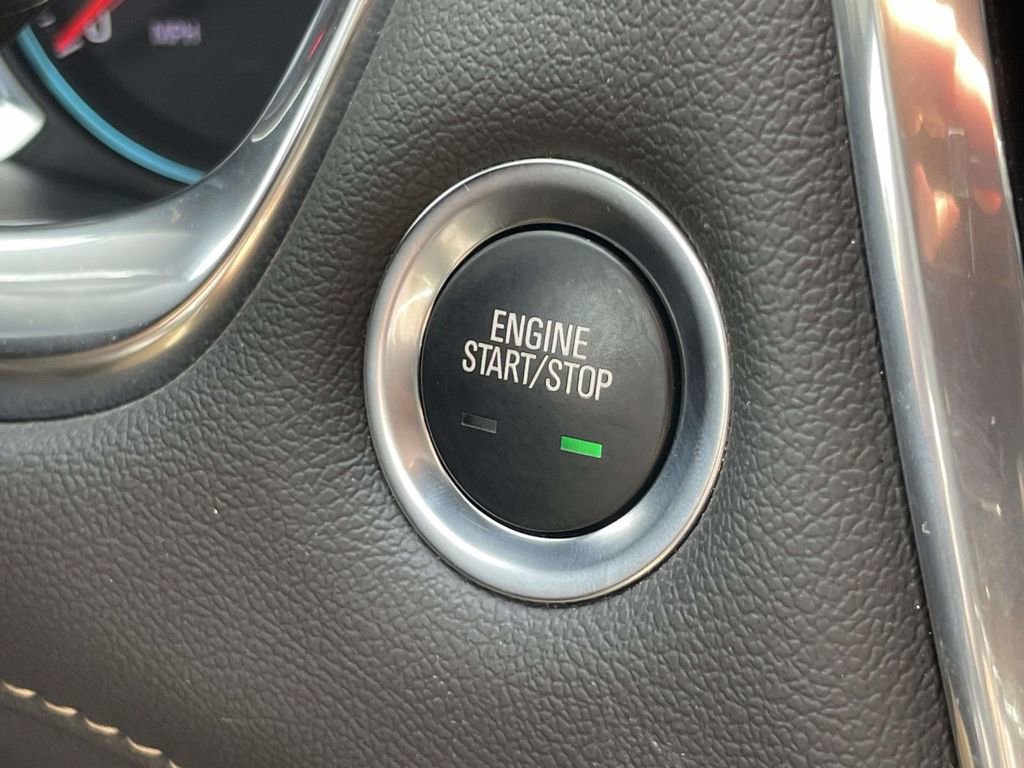 Used 2023 Chevrolet Traverse LT AWD/4WD image 24