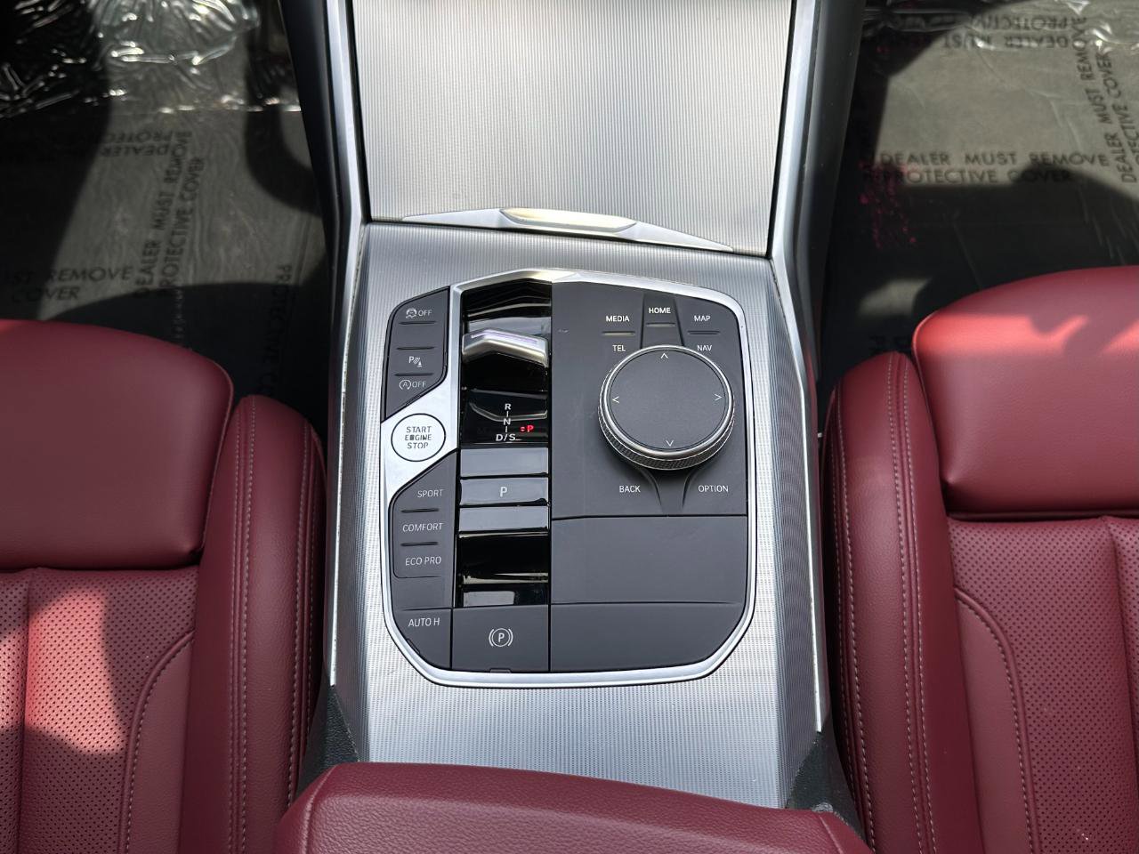 Used 2023 BMW 330i Sedan w/ M Sport Package image 25