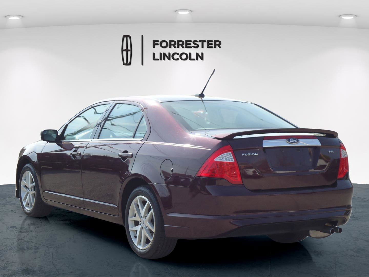 Used 2011 Ford Fusion SEL FWD image 5