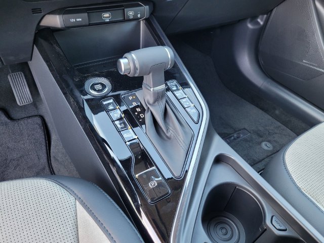 New 2026 Kia Niro FWD image 11