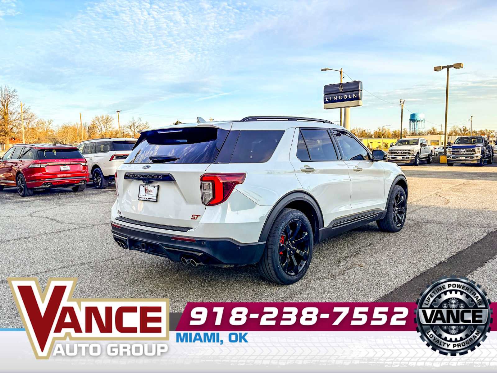 Used 2020 Ford Explorer ST w/ ST Street Pack AWD/4WD image 7