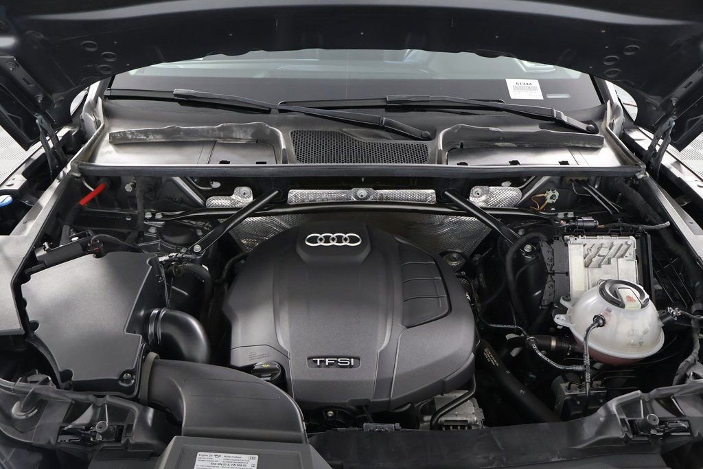 Used 2019 Audi Q5 2.0T Premium Plus w/ Premium Plus Package image 13