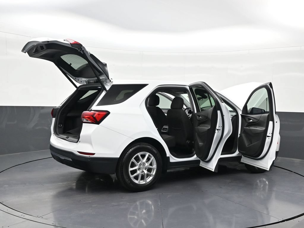 Used 2024 Chevrolet Equinox LT FWD image 31