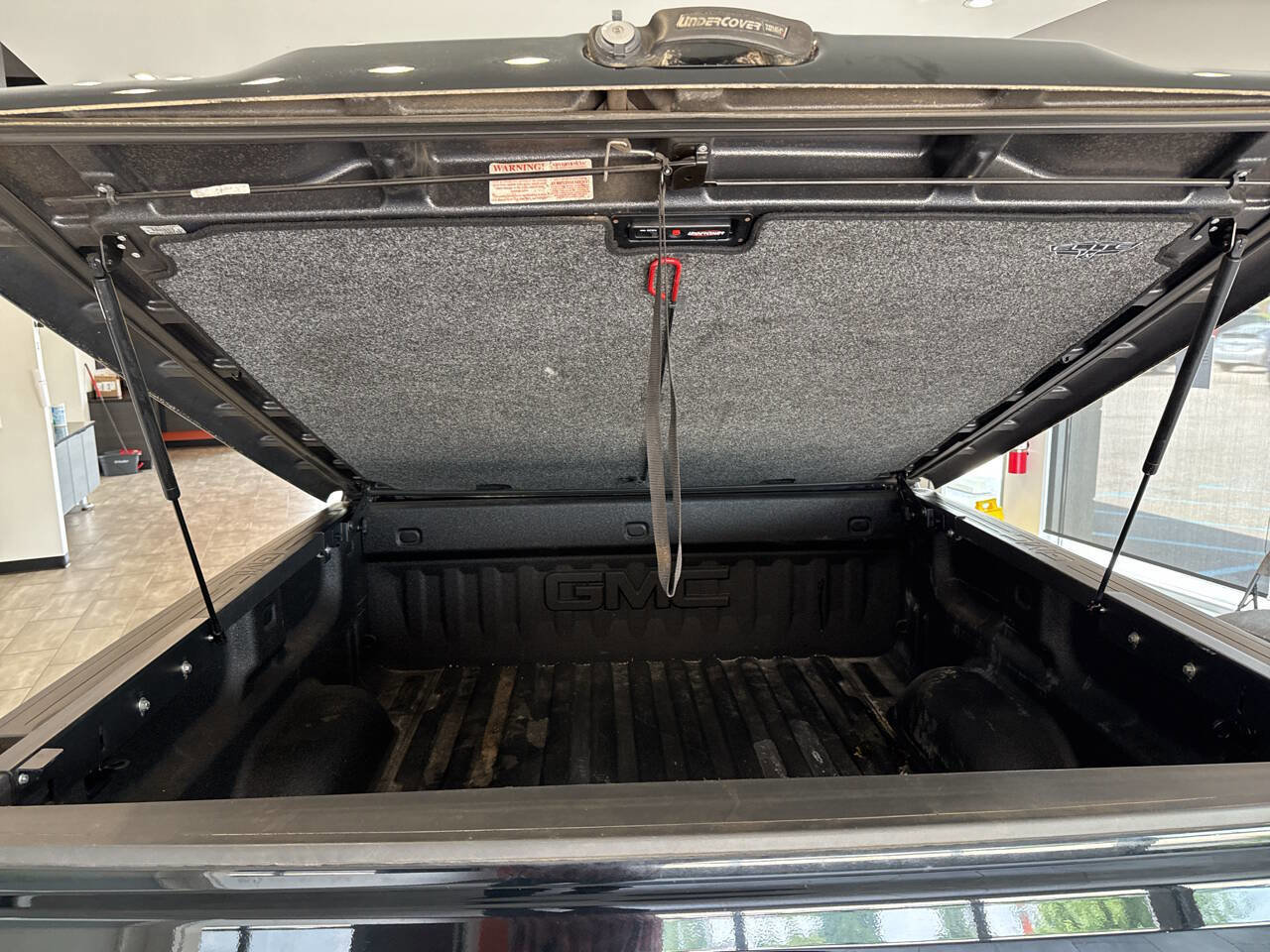 Used 2018 GMC Sierra 1500 SLT image 24