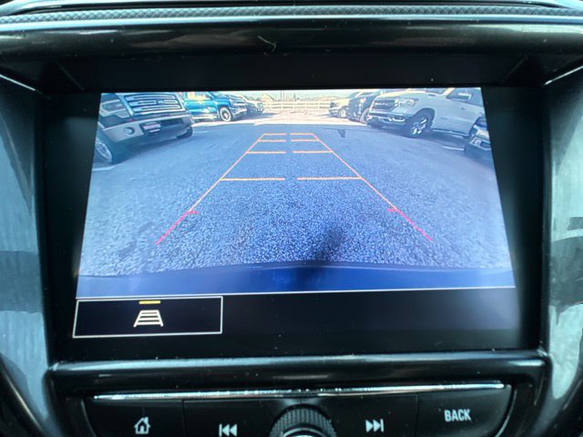 Used 2021 Chevrolet TrailBlazer RS w/ Sun and Liftgate Package AWD/4WD image 18