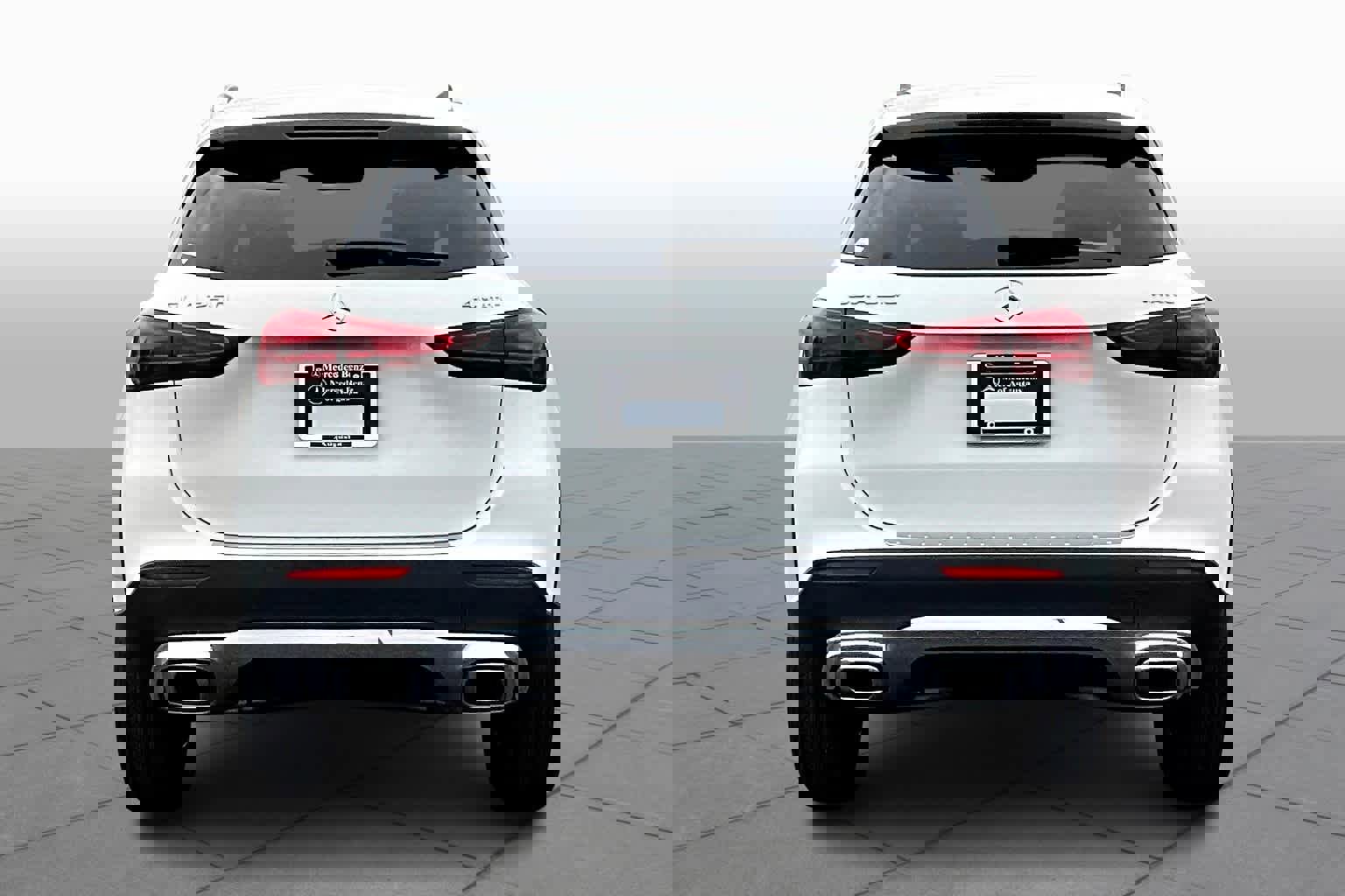 Used 2025 Mercedes-Benz GLA 250 4MATIC image 4