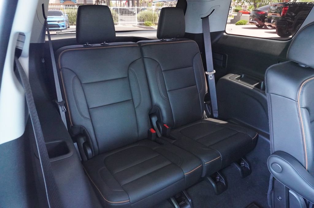 Certified 2023 GMC Acadia AT4 w/ Technology Package AWD/4WD image 10