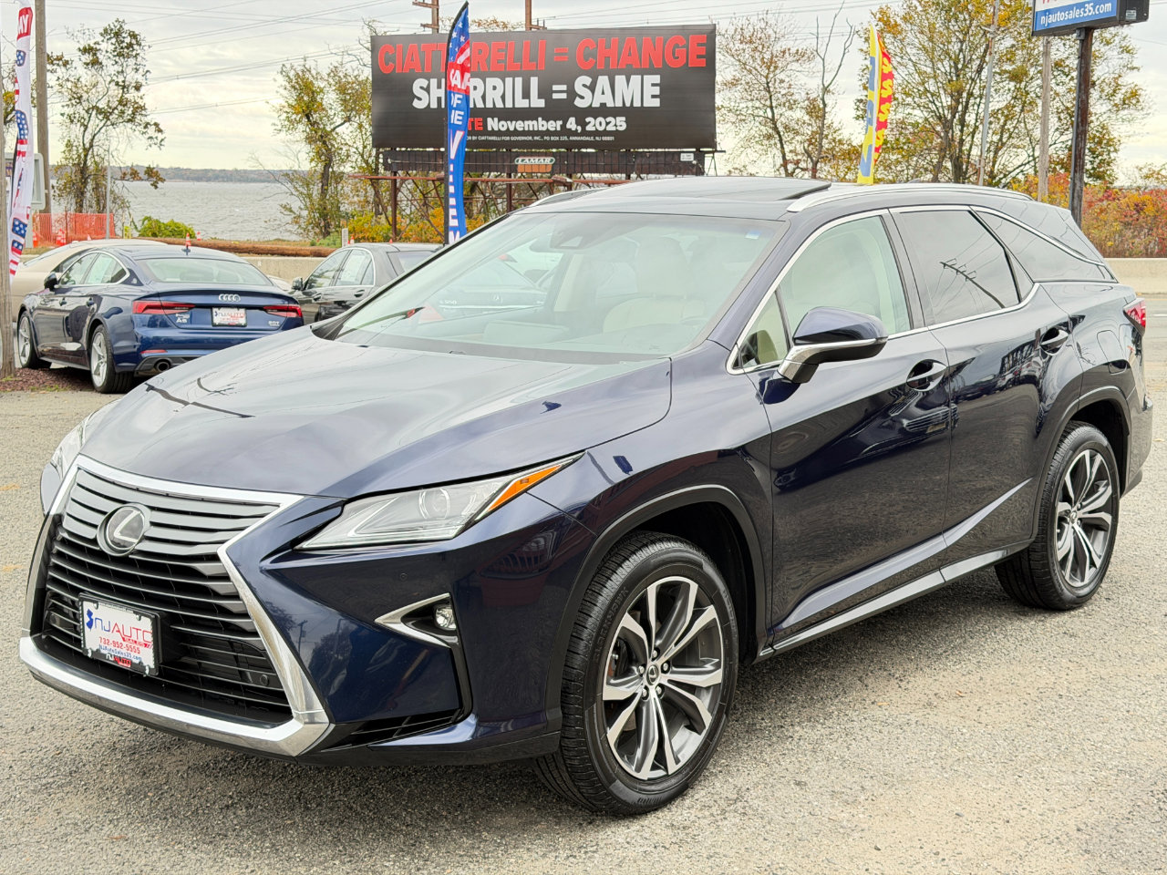 Used 2018 Lexus RX 350L Luxury image 8
