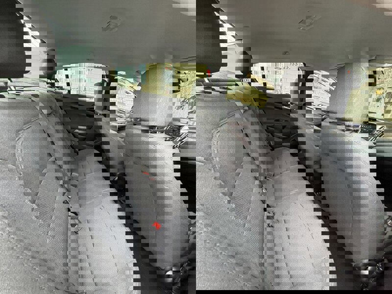 Used 2019 Chevrolet Cruze LT image 13