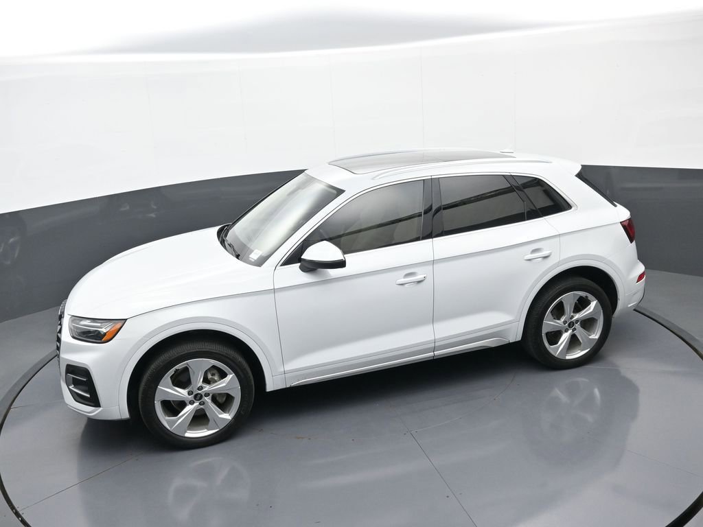 Used 2021 Audi Q5 2.0T Premium Plus w/ Premium Plus Package AWD/4WD image 32