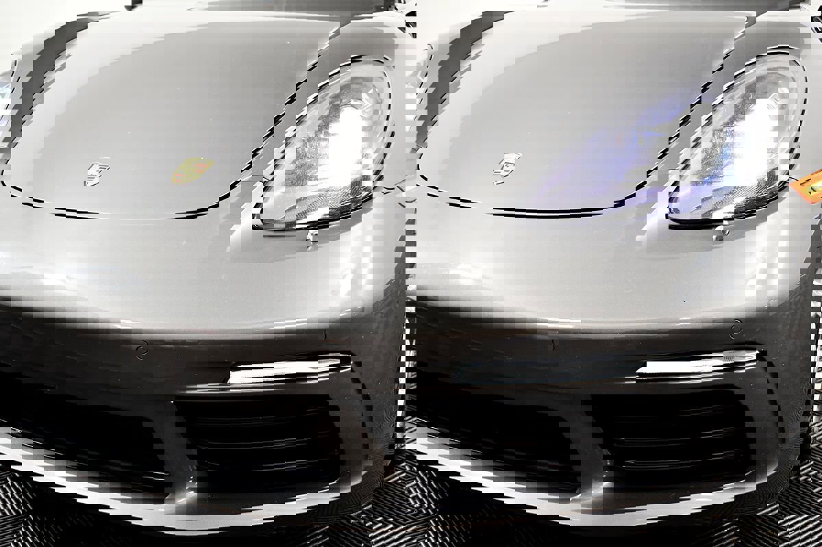 Used 2017 Porsche 718 Cayman S image 13