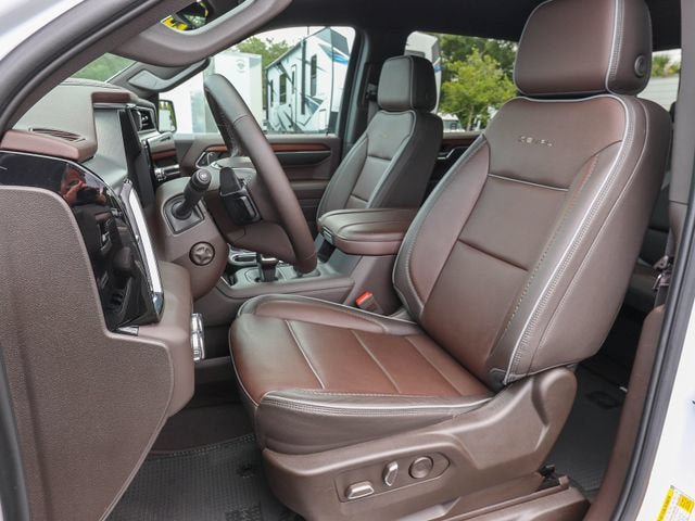 Used 2023 GMC Sierra 1500 Denali w/ Technology Package AWD/4WD image 15