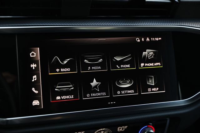 Certified 2025 Audi Q3 2.0T Premium Plus w/ Premium Plus Package image 36