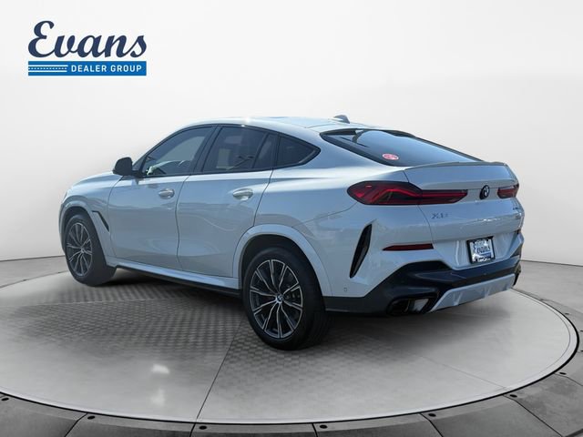 Certified 2023 BMW X6 xDrive40i w/ M Sport Package AWD/4WD image 4