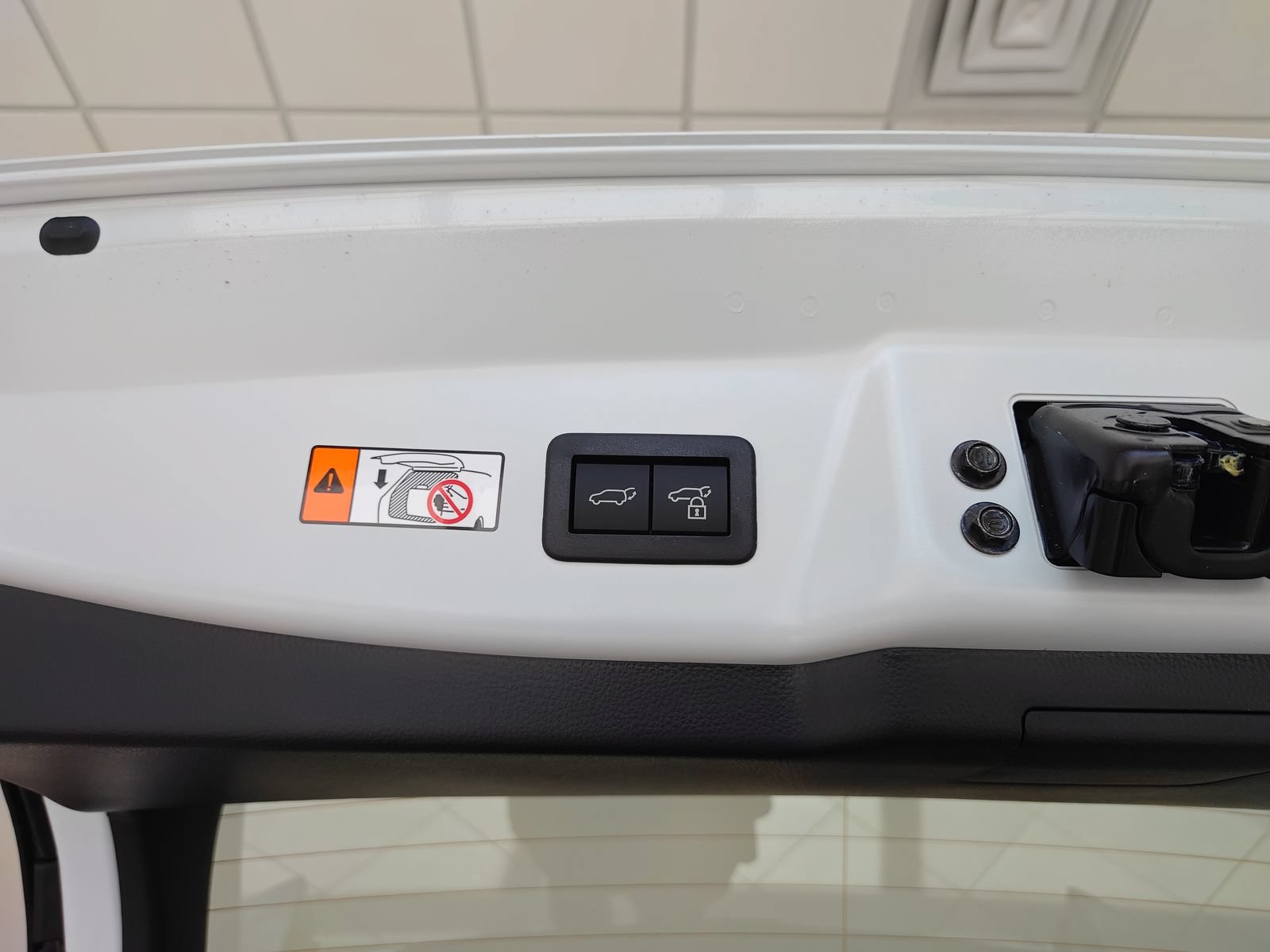 New 2026 Toyota Prius Plug-In Hybrid w/ Limited Premium Package FWD image 14