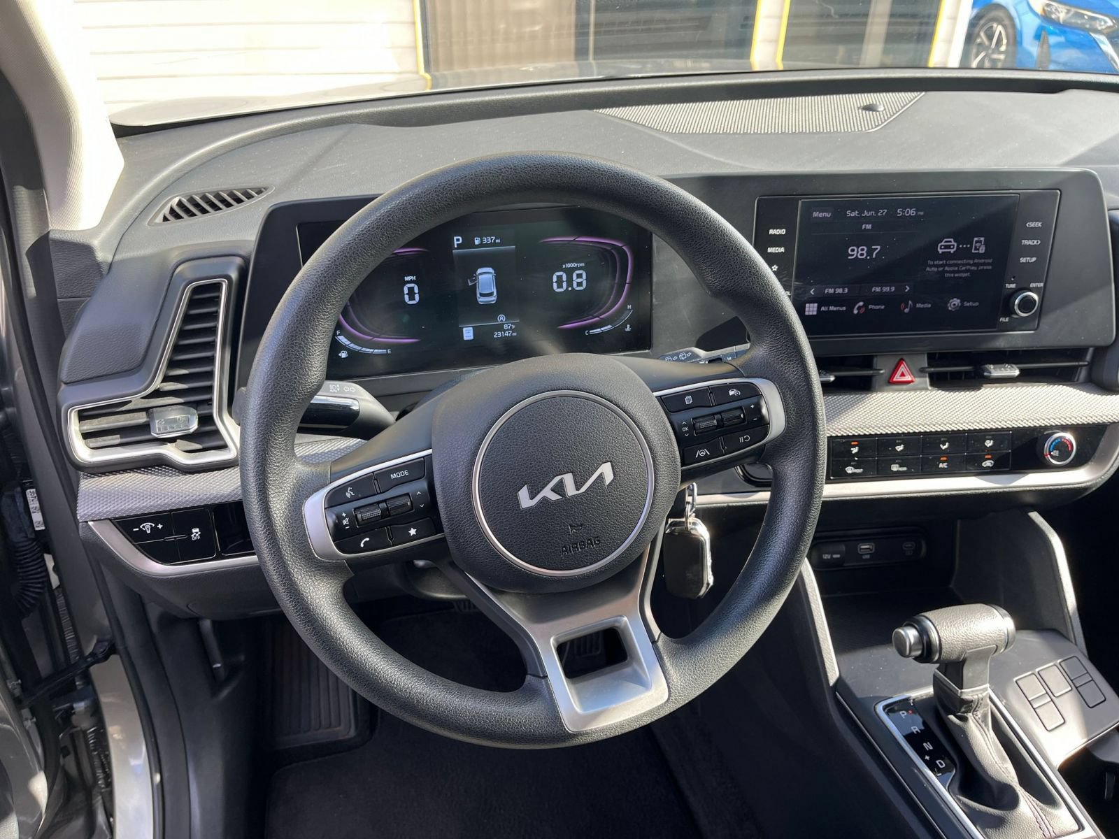 Used 2025 Kia Sportage LX FWD image 33