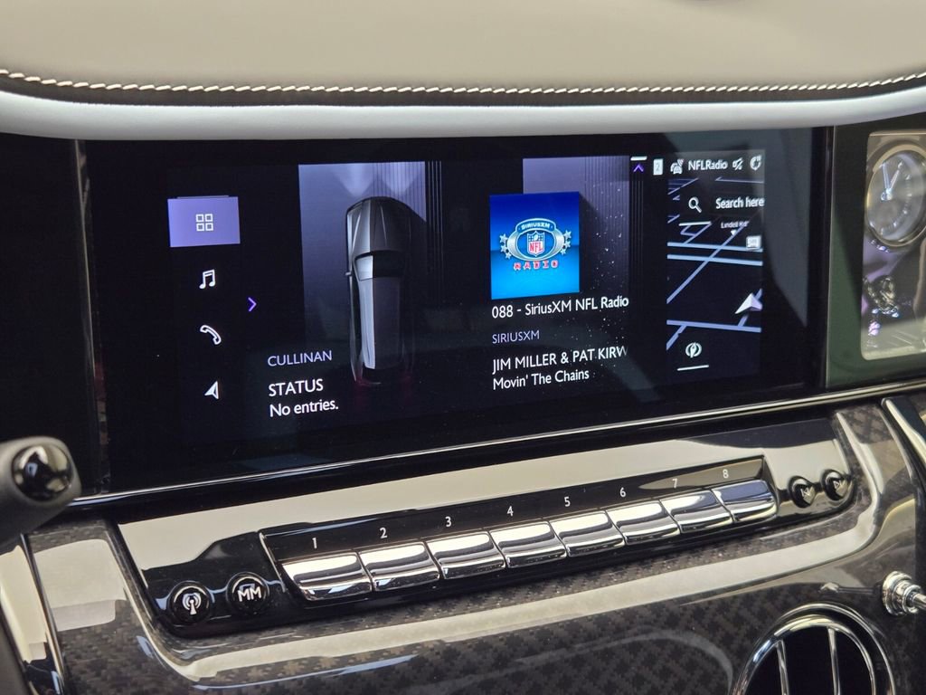 New 2026 Rolls-Royce Cullinan Black Badge image 33