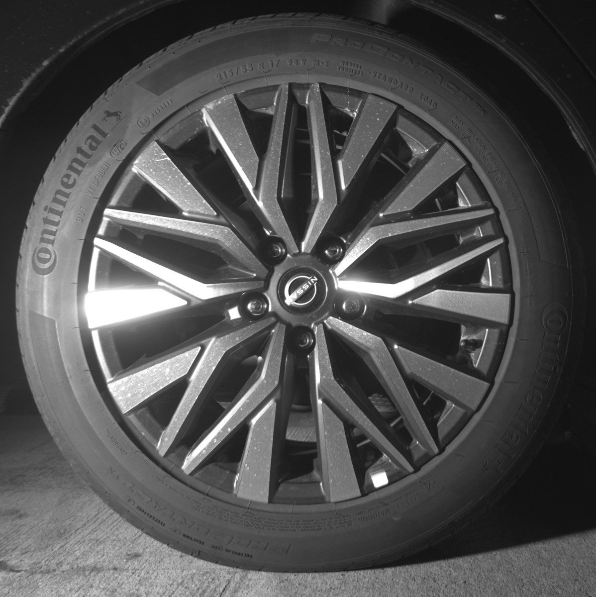 Used 2025 Nissan Altima 2.5 SV image 15