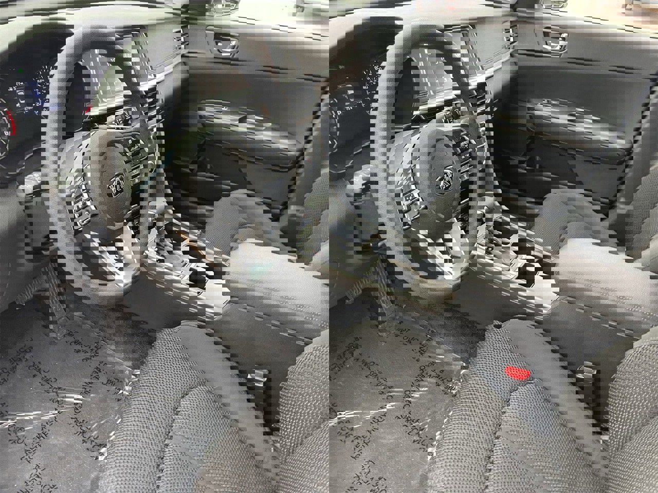 Used 2020 Kia Optima LX image 38