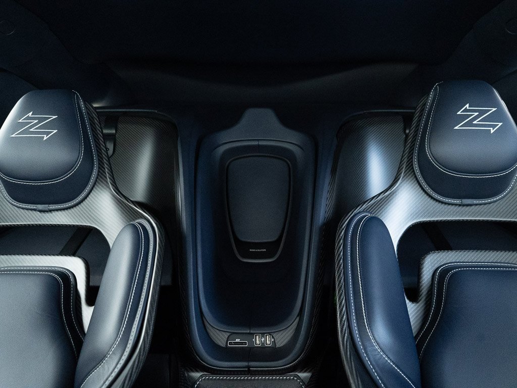 Used 2020 Aston Martin DBS Zagato image 21
