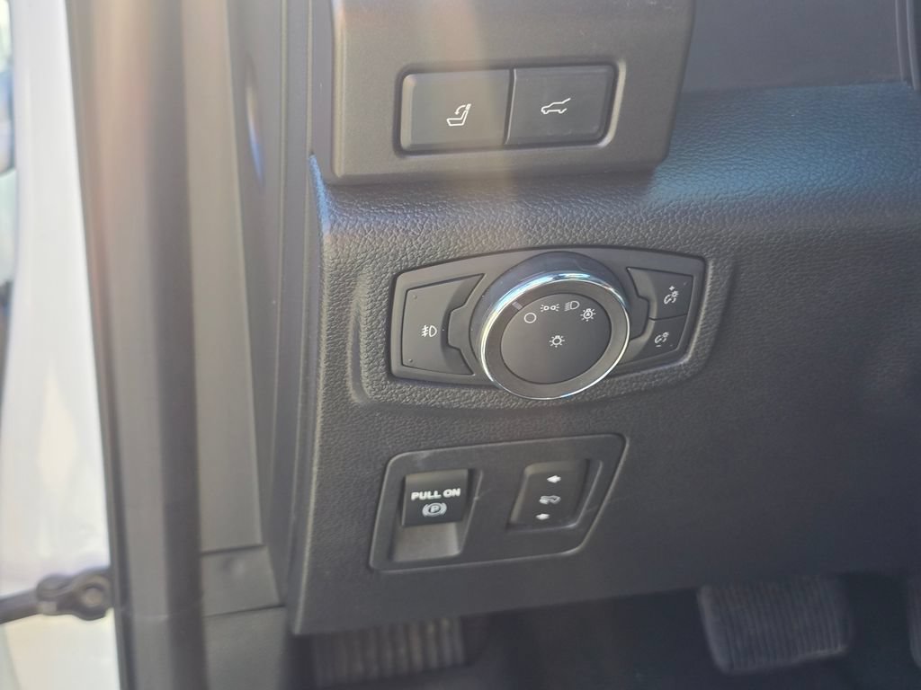 Used 2020 Ford Expedition Max Limited AWD/4WD image 25