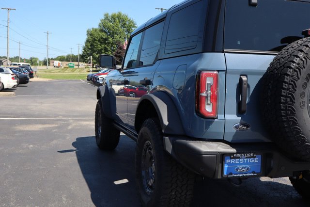 Used 2025 Ford Bronco Badlands w/ Sasquatch Package AWD/4WD image 6