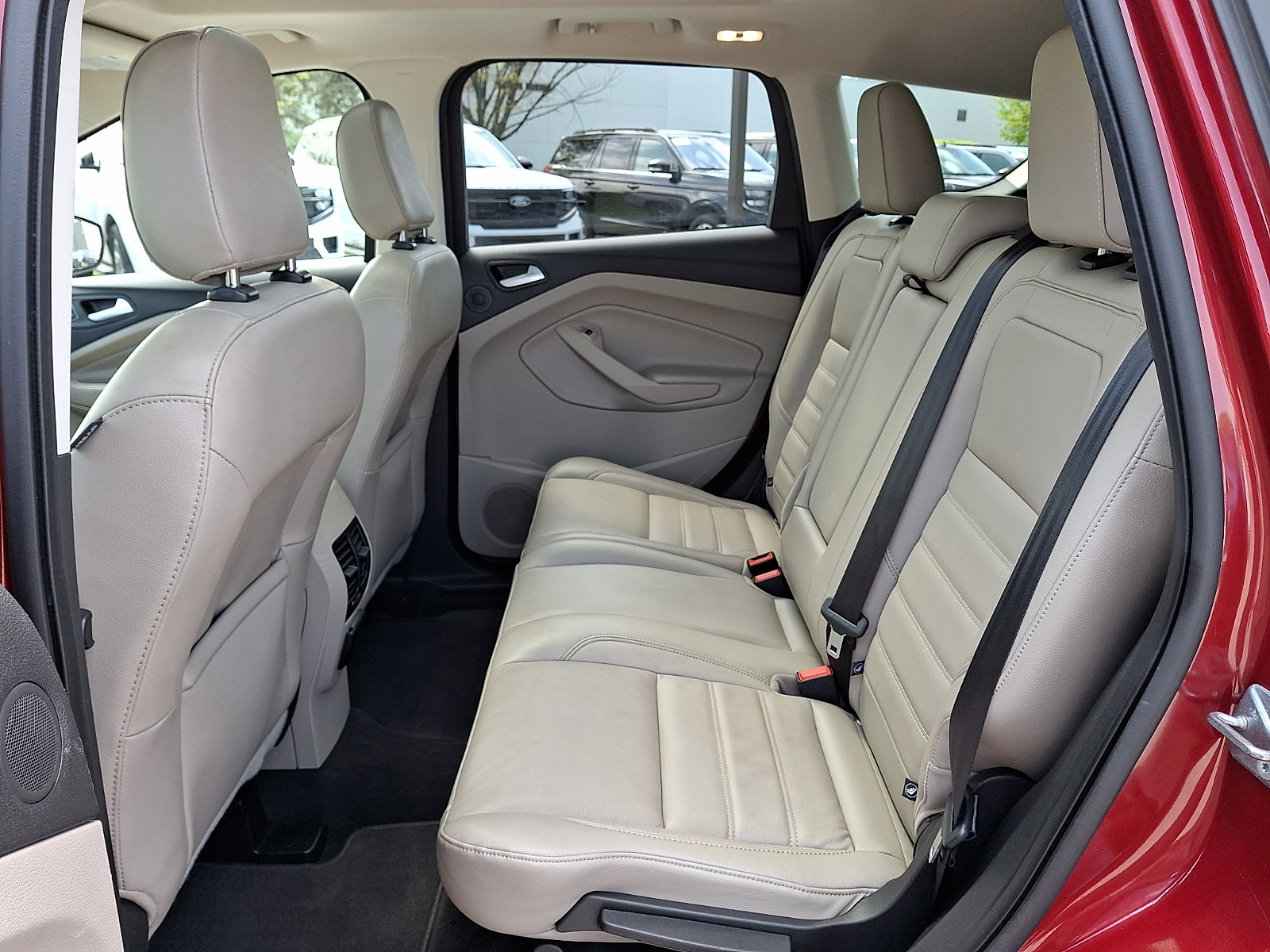 Certified 2019 Ford Escape Titanium AWD/4WD image 13