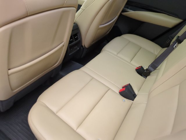 Certified 2024 Cadillac XT4 Luxury w/ Cold Weather Package AWD/4WD image 21