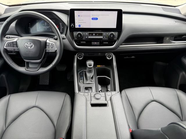Used 2025 Toyota Grand Highlander FWD image 24