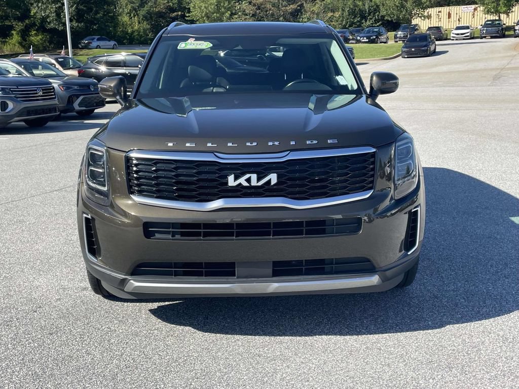 Used 2022 Kia Telluride EX w/ EX Premium Package FWD image 3