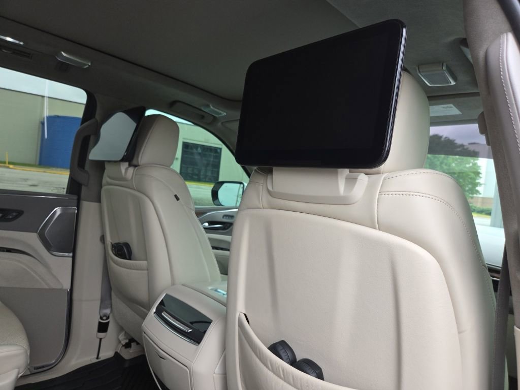 Used 2021 Cadillac Escalade Sport Platinum AWD/4WD image 12