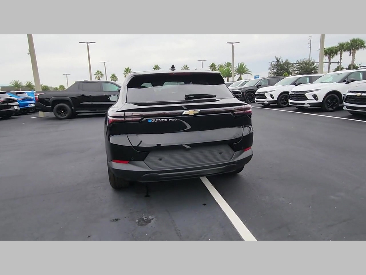New 2026 Chevrolet Equinox EV LT AWD/4WD image 21