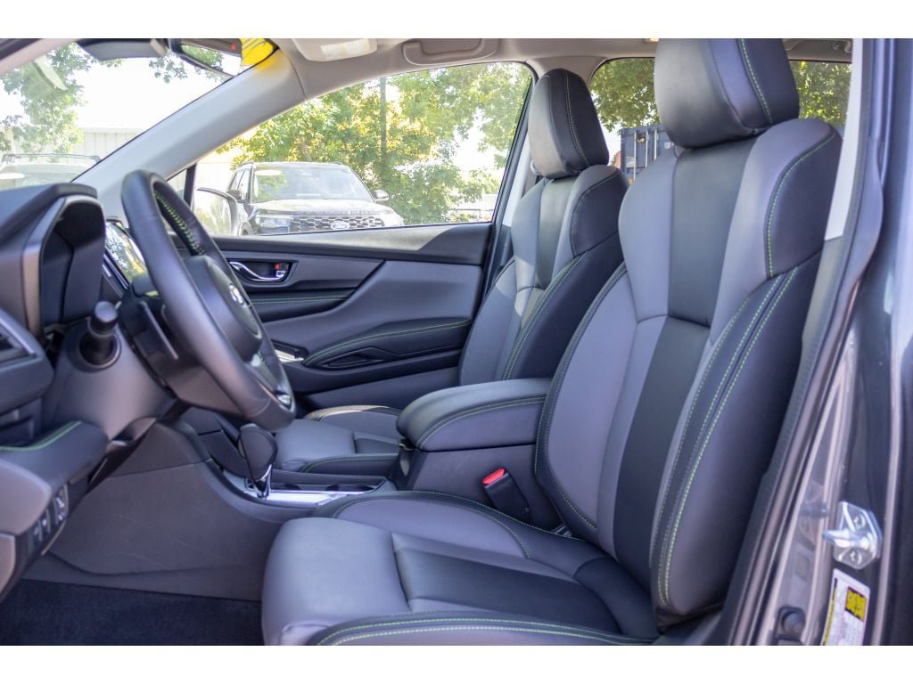 Used 2023 Subaru Ascent Onyx Edition AWD/4WD image 17