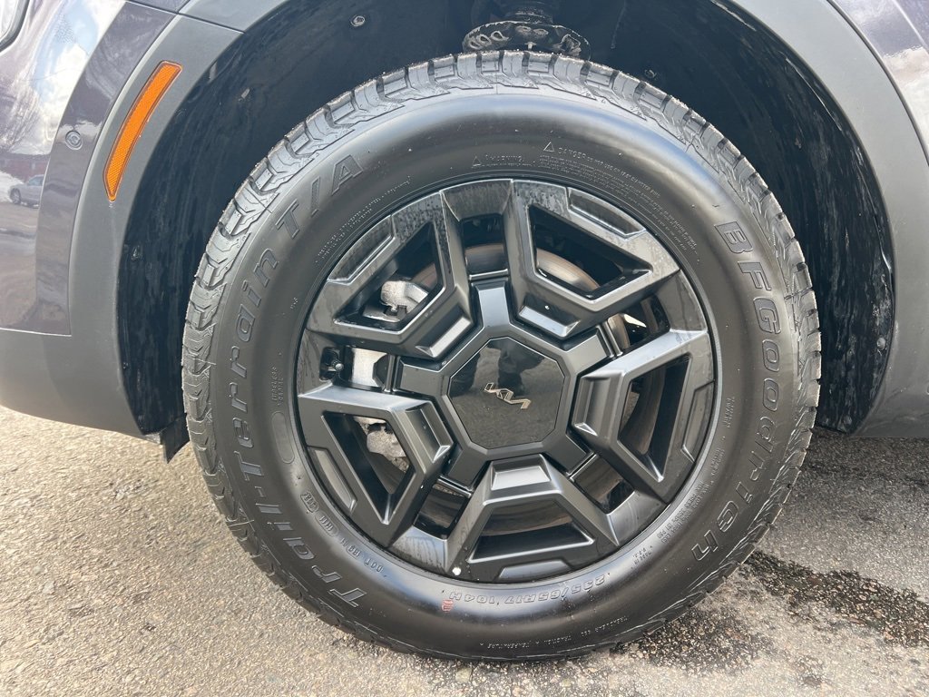 Certified 2025 Kia Sorento SX Prestige image 10