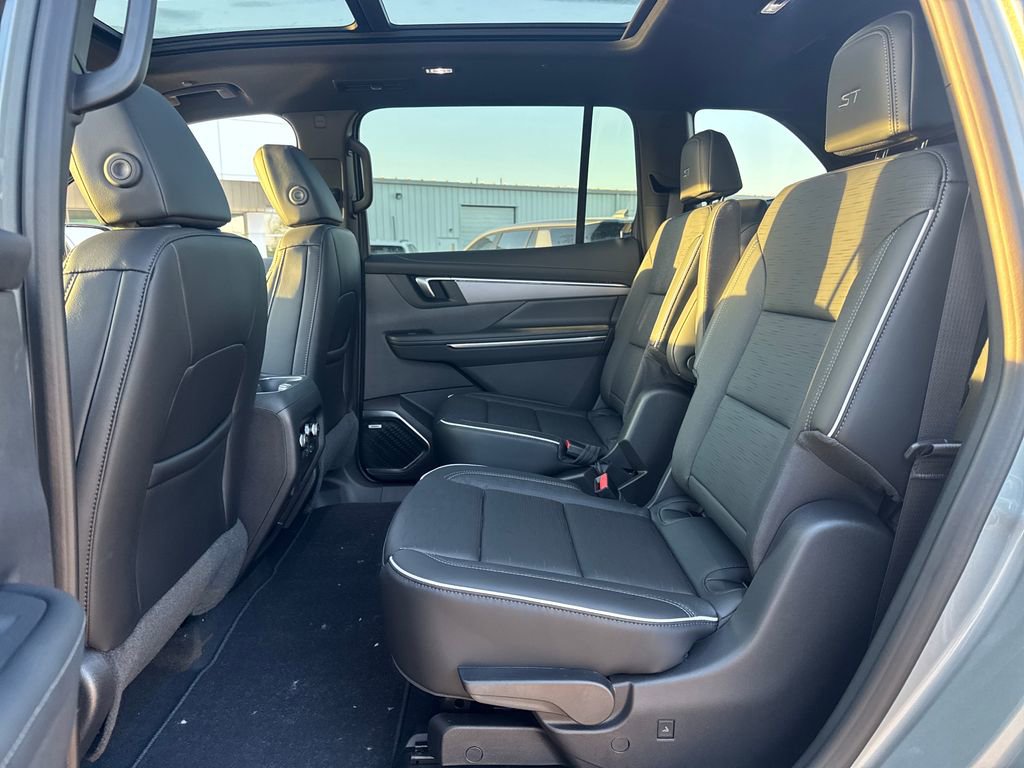 New 2026 Buick Enclave Sport Touring w/ Power Package FWD image 13